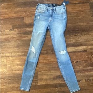 Hollister High-Rise Super Skinny Jeans